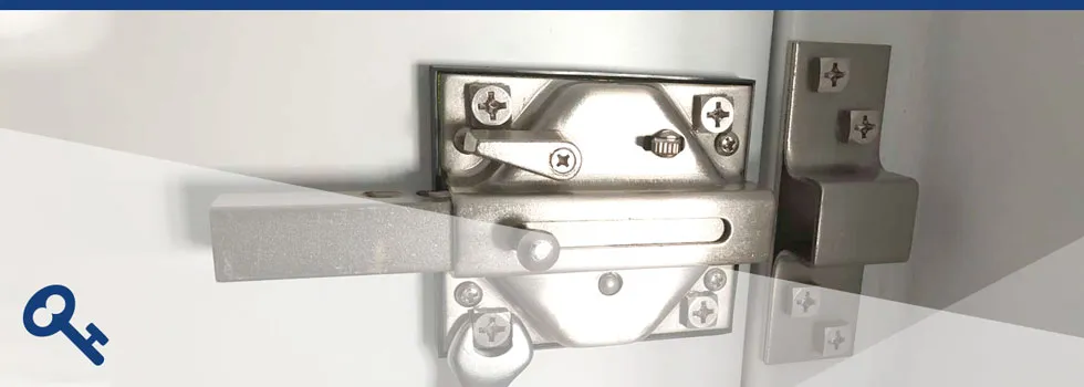 Servicio de instalación de todo tipo de cerrojos adicionales.